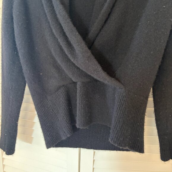 Ann Taylor women's Shawl Collar Wrap Sweater large black 100% cashmere - Picture 2 of 8